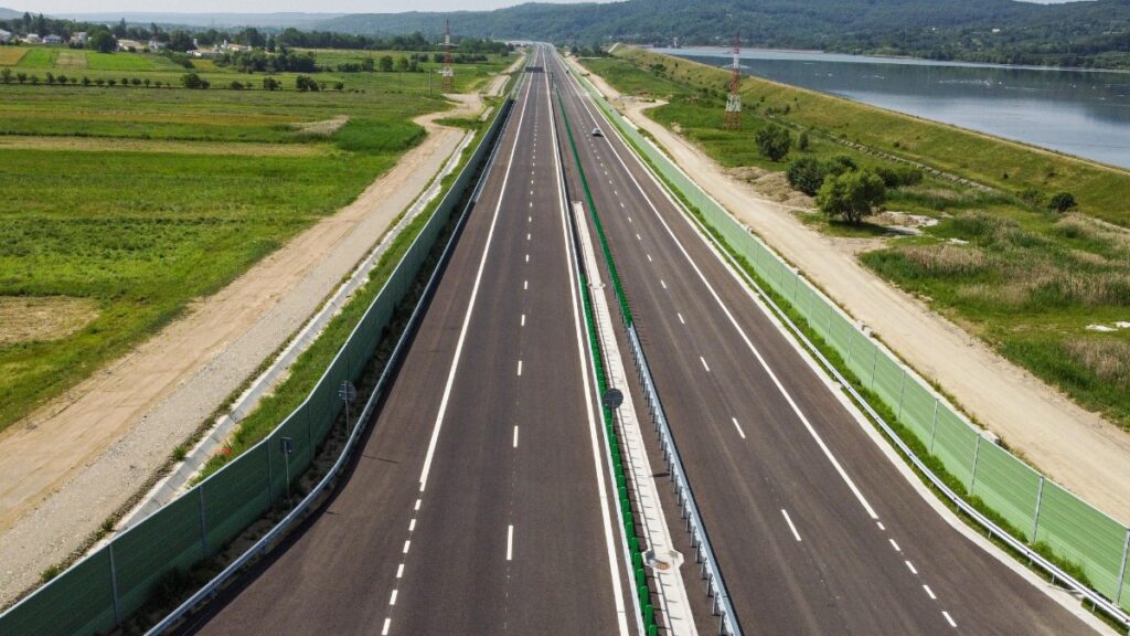Autostrada Pitești Sibiu, inaugurată pe un nou tronson. FOTO CJ Argeș