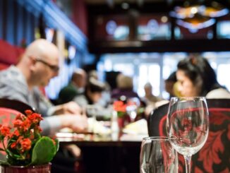 Masă la restaurant. FOTO Mariakray