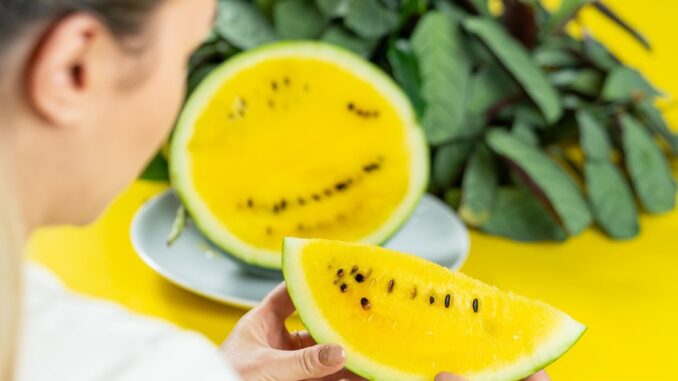 Pepenii cu miez galben. FOTO Lidl