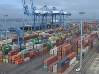 Containere în Portul Constanța. FOTO Cristina Sîmbeteanu / EUplus.ro