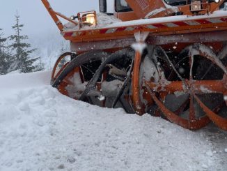 Lucrări la drumurile înzăpezite. FOTO CNAIR